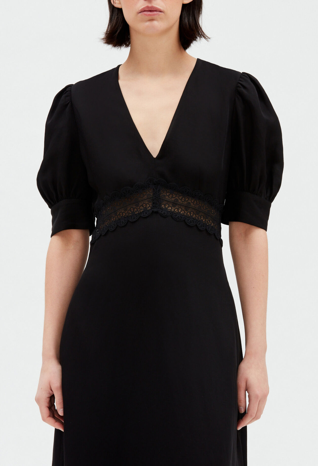 Besticktes Midikleid