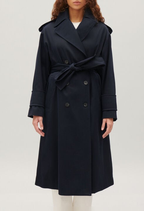 Langer, marineblauer Trenchcoat
