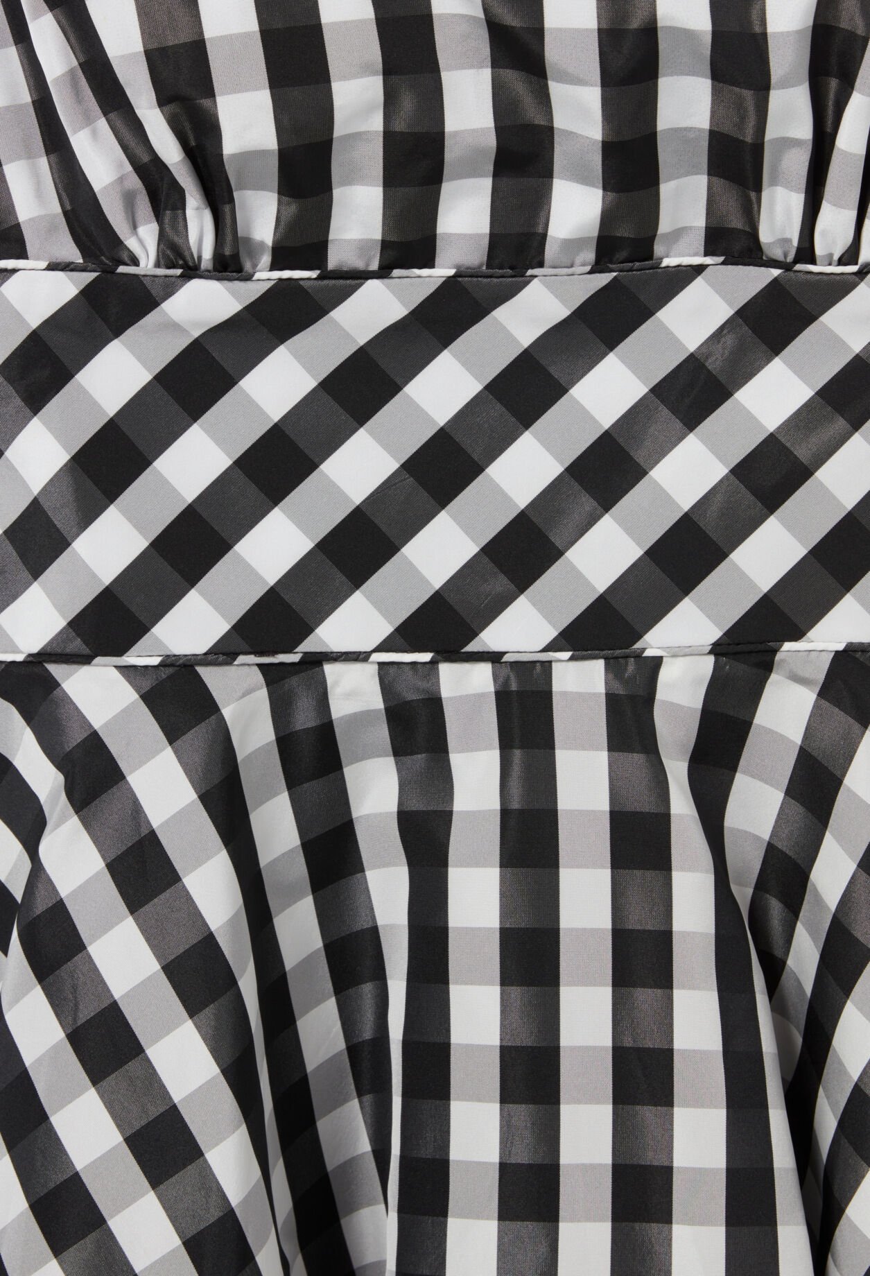 Kurzes Skaterkleid