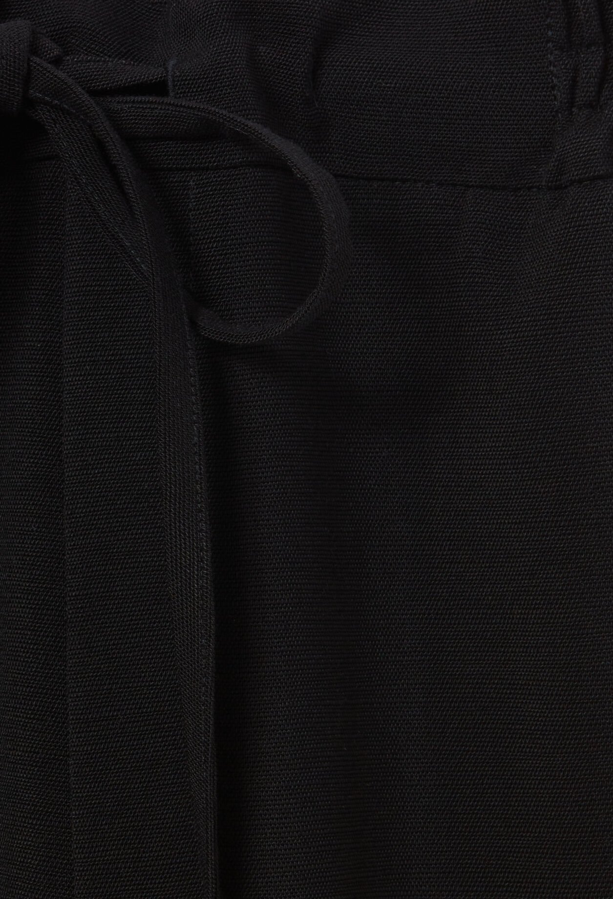 Elastische, fließende Hose