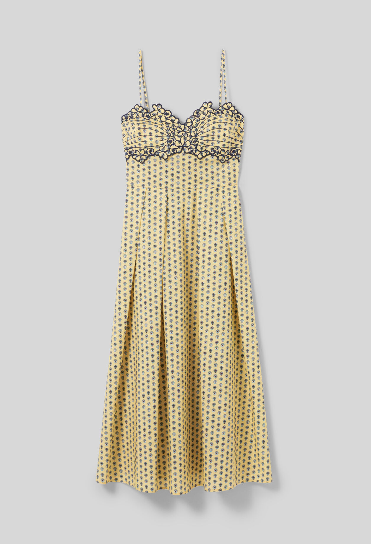 Langes Kleid mit tiefem Ausschnitt