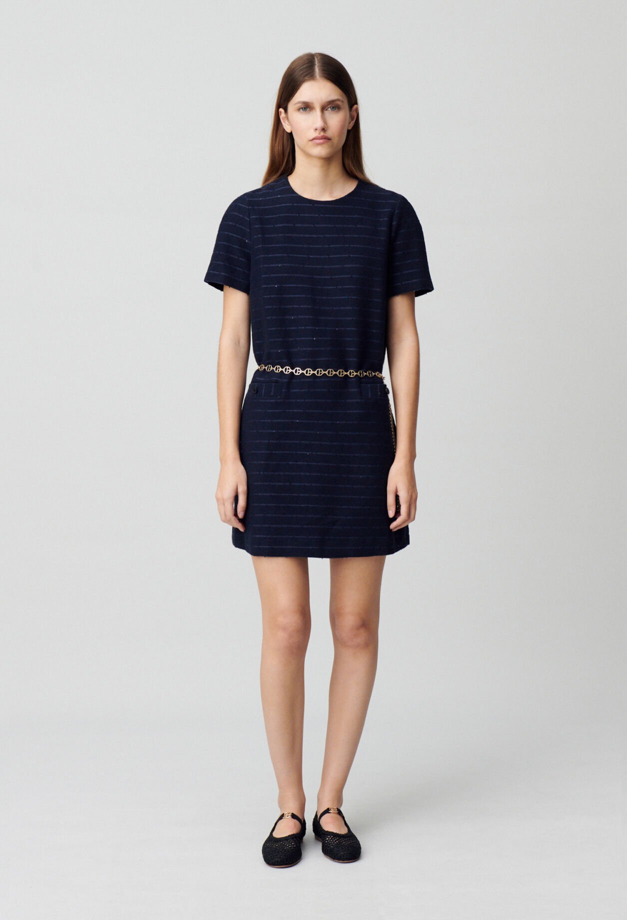 Kurzes gestreiftes Kleid