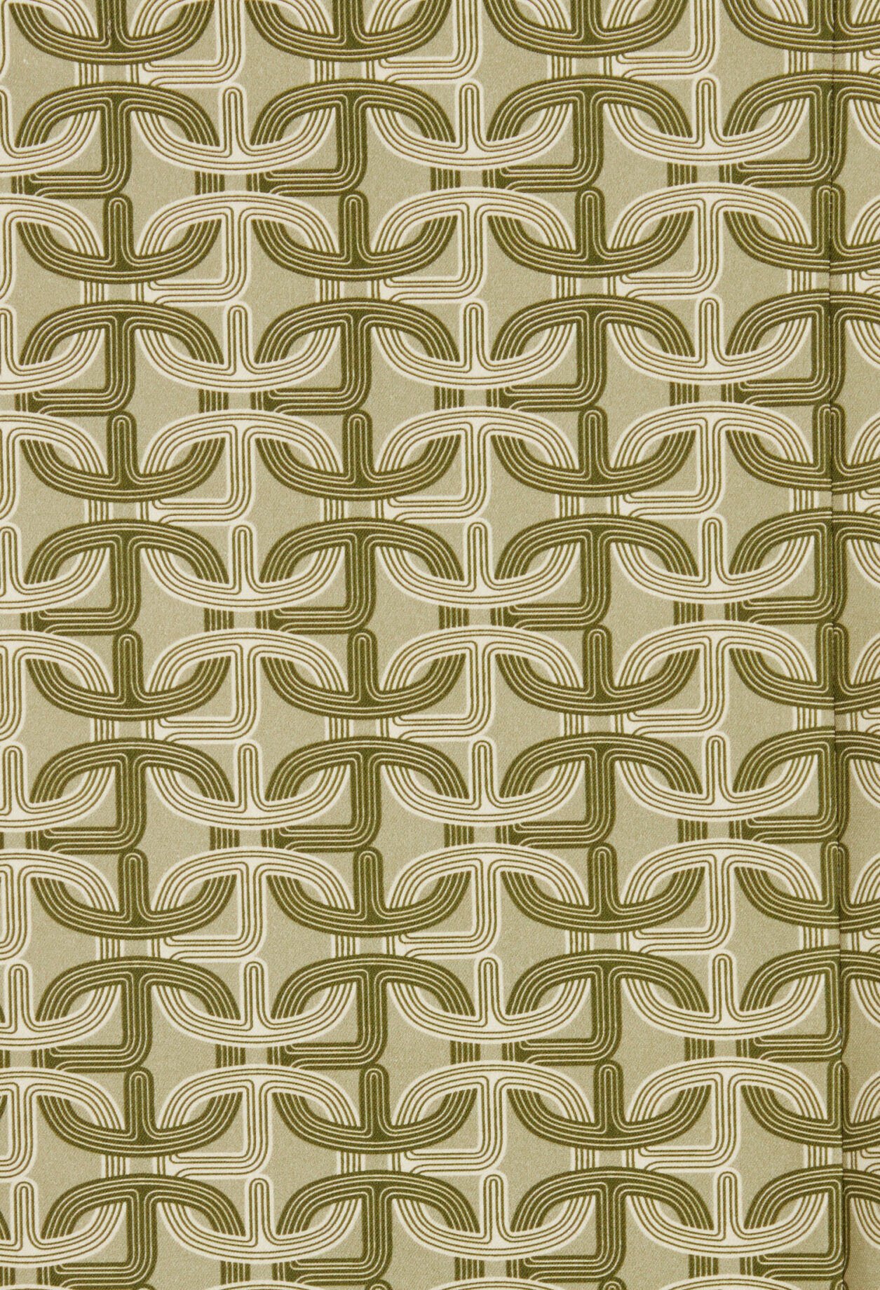 Kurzer Trapez-Rock mit Monogramm