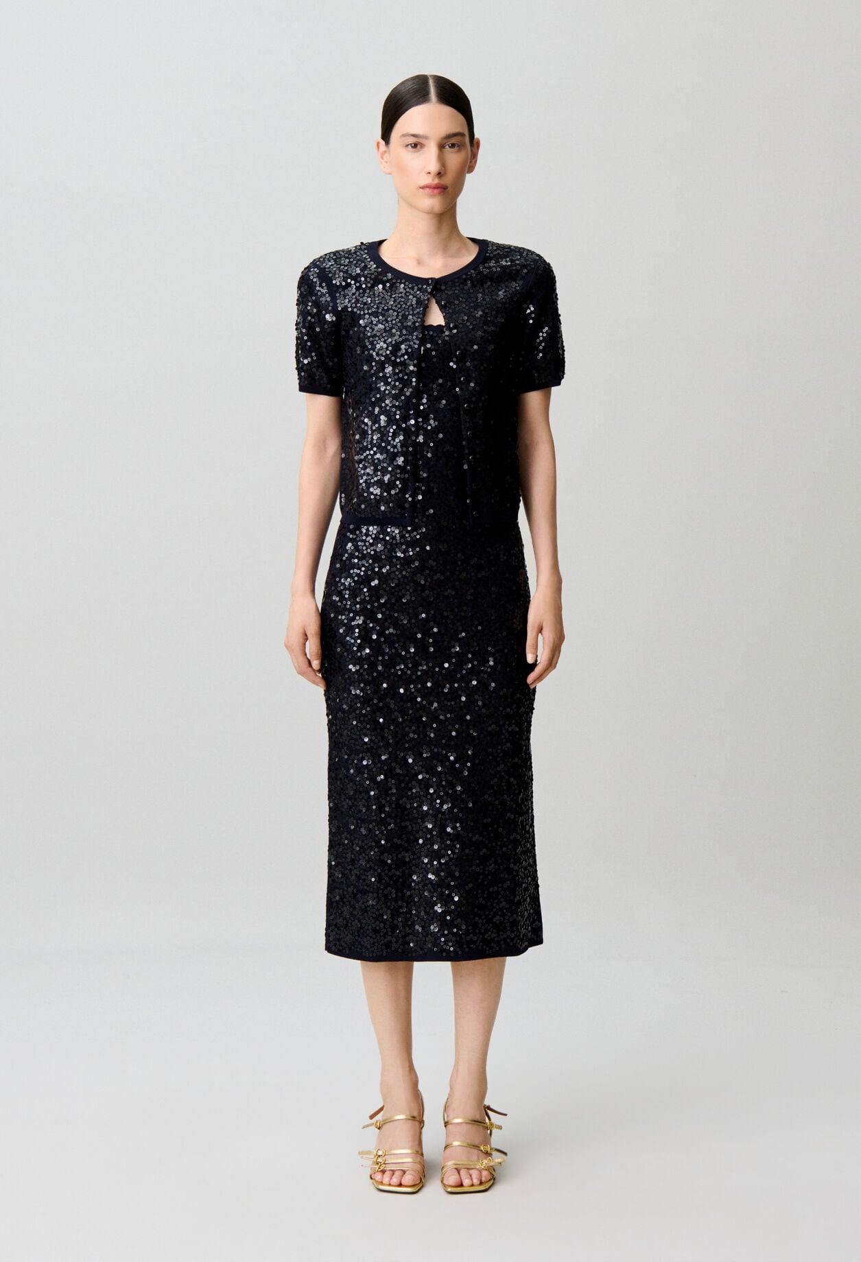 Langes Strickkleid mit Pailletten