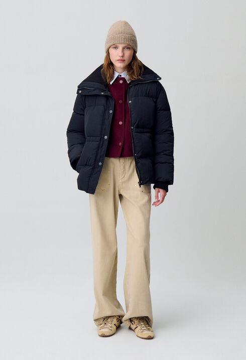 Kurze Daunenjacke
