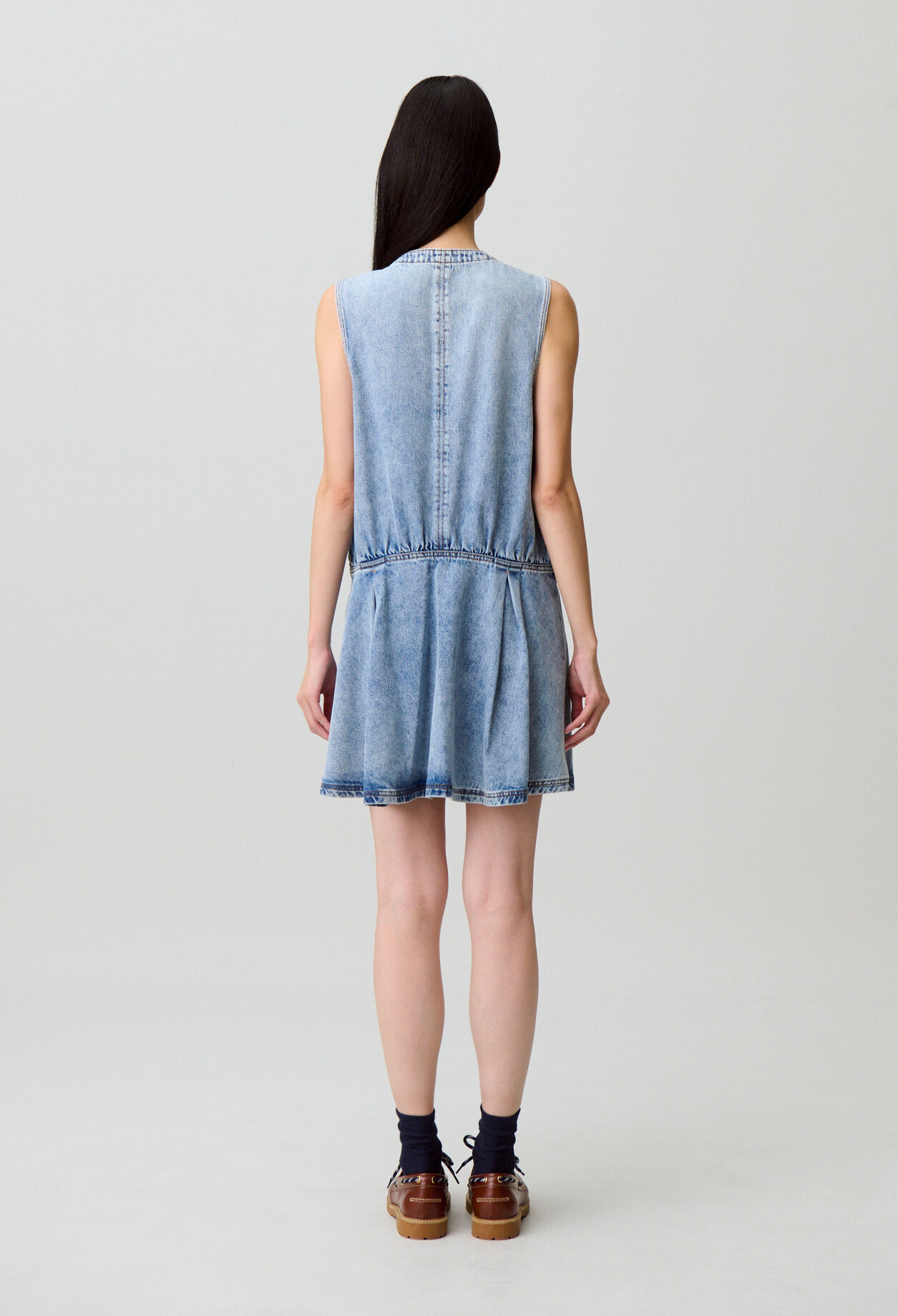 Ausgestelltes Washed-Jeanskleid