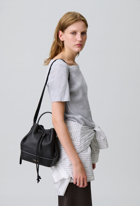 Ledertasche in Beutelform