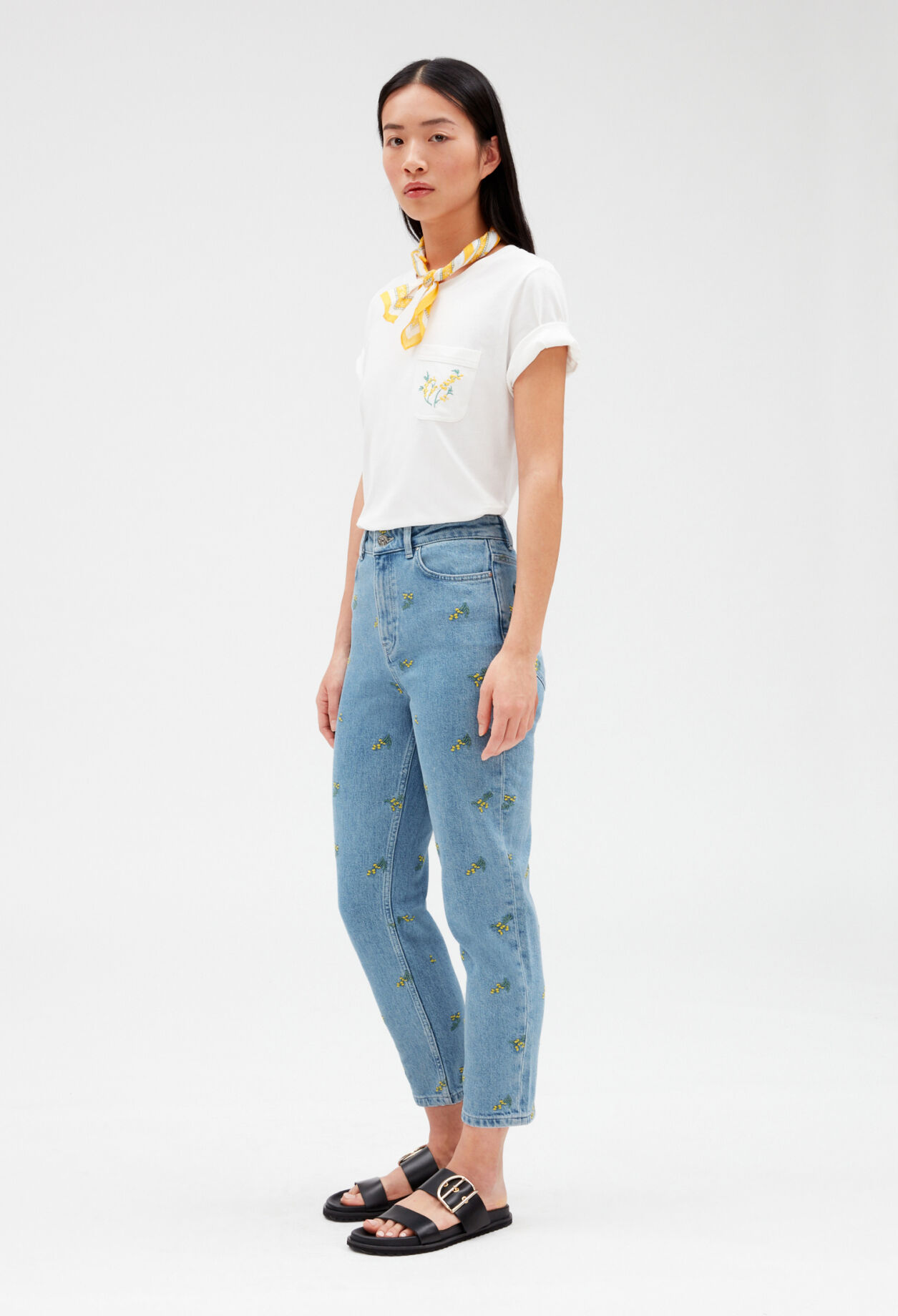 Gerade Jeans mit Stickerei, Mimose