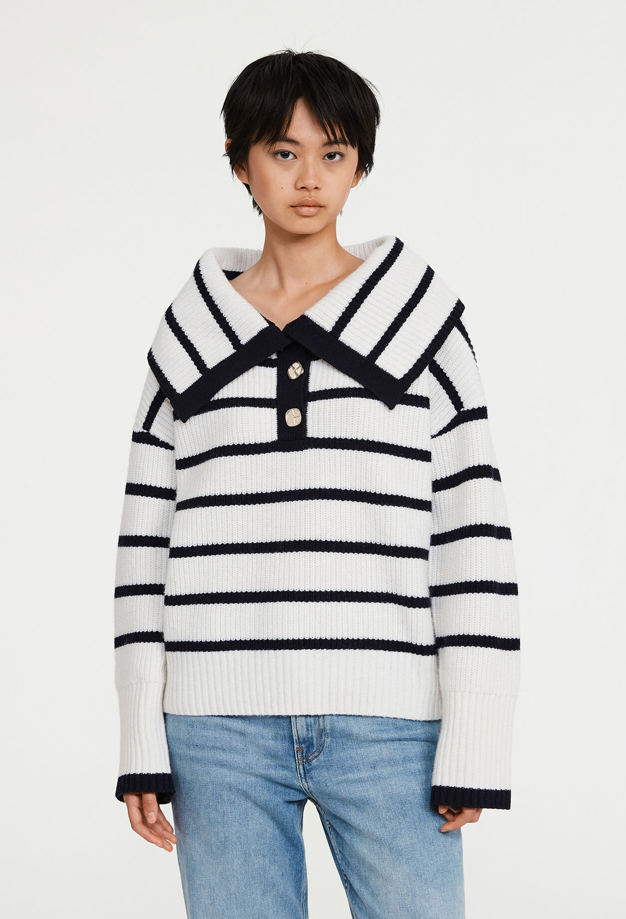 Gestreifter zweifarbig Wollpullover