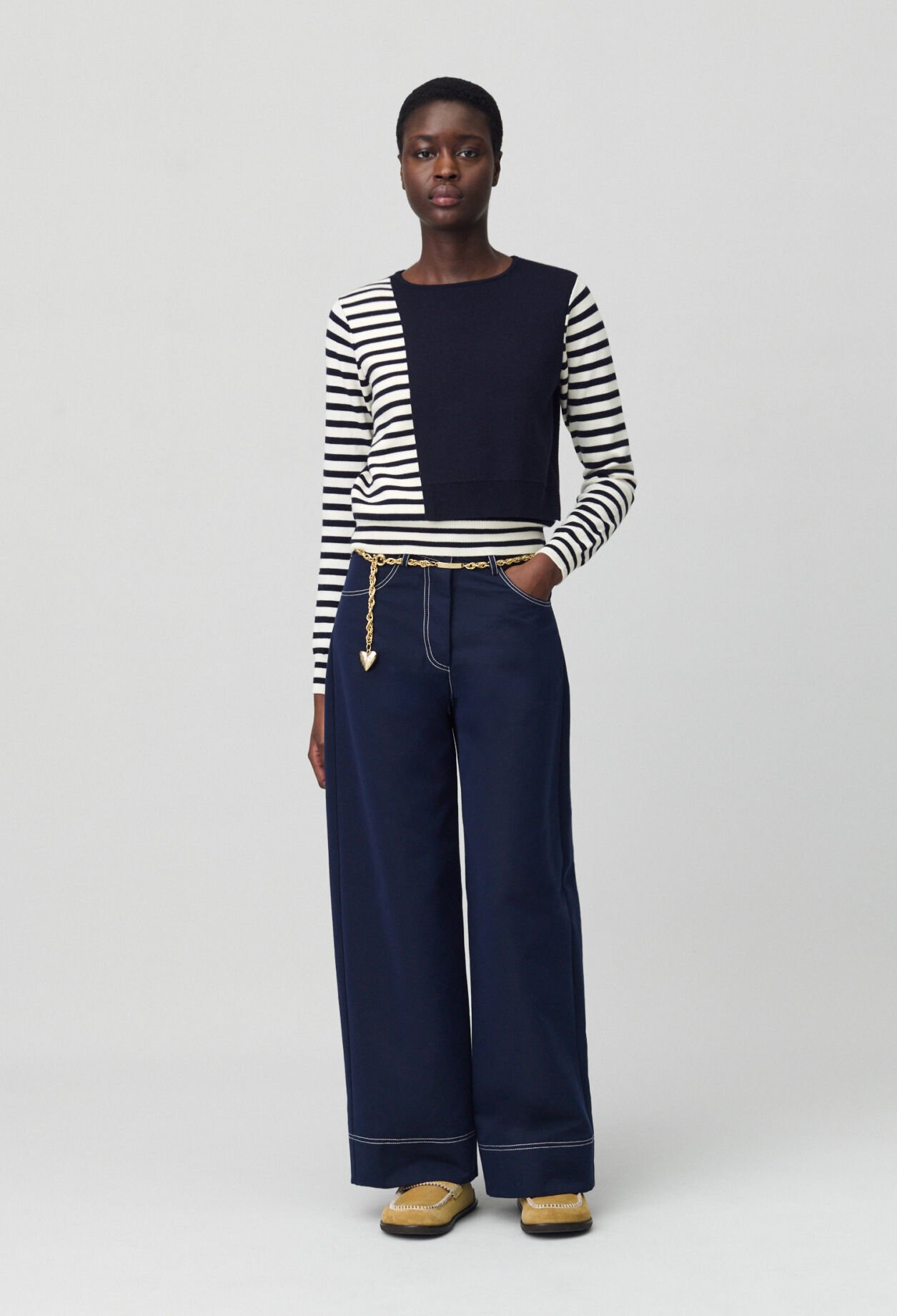 Kurzer Marinière-Pullover