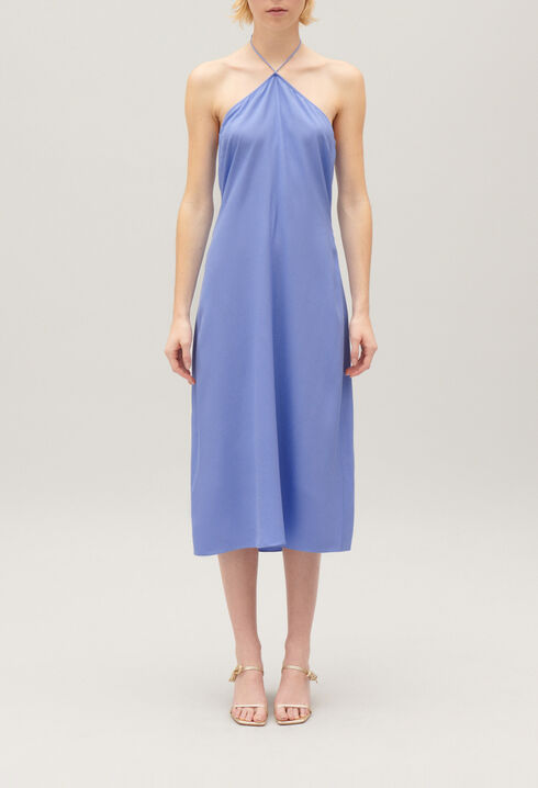 Kurzes Kleid mit R&uuml;ckenausschnitt