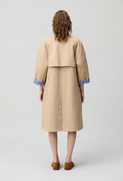 Mittellanger gerader Trenchcoat