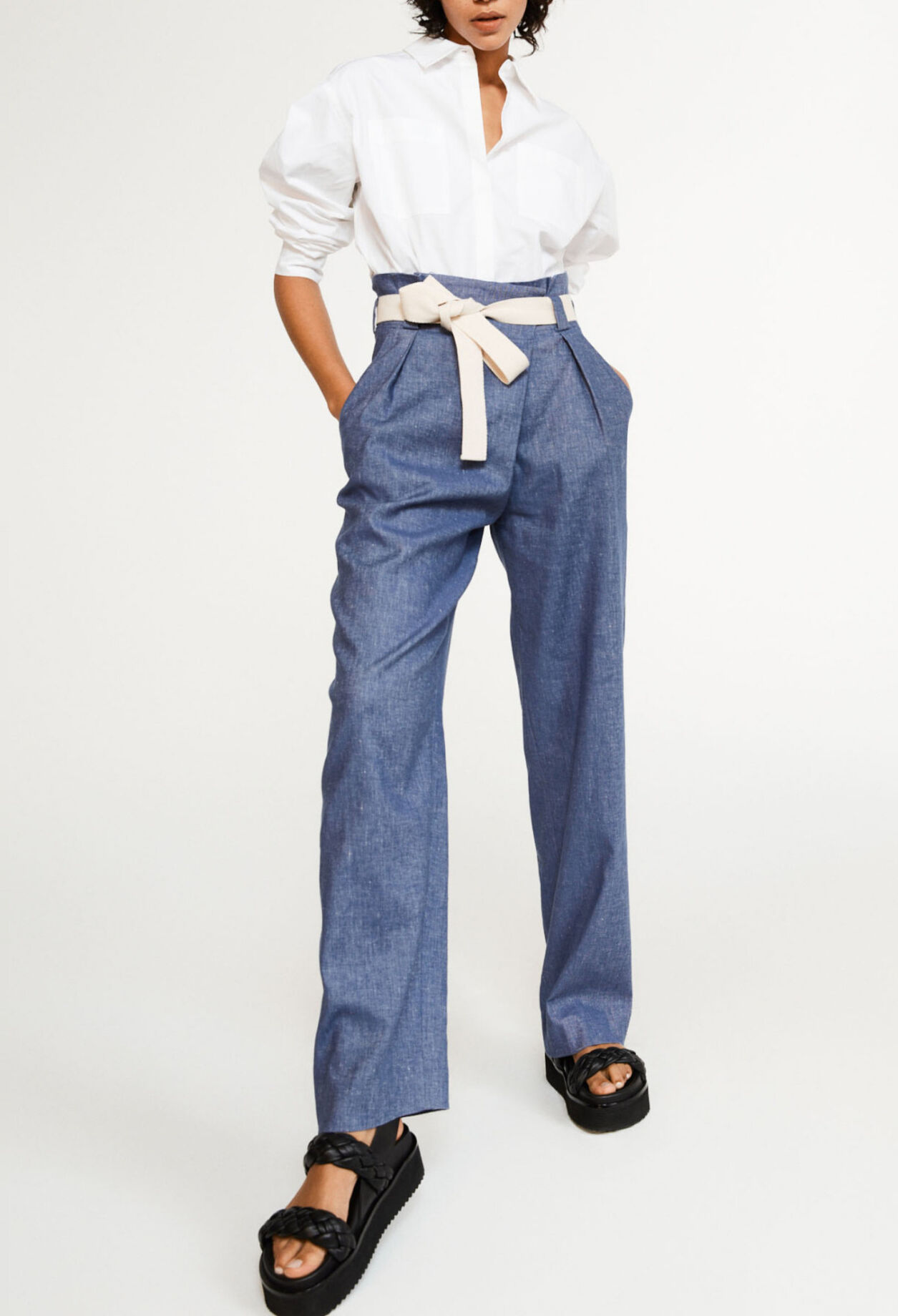 Paperbag-Hose mit hoher Taille