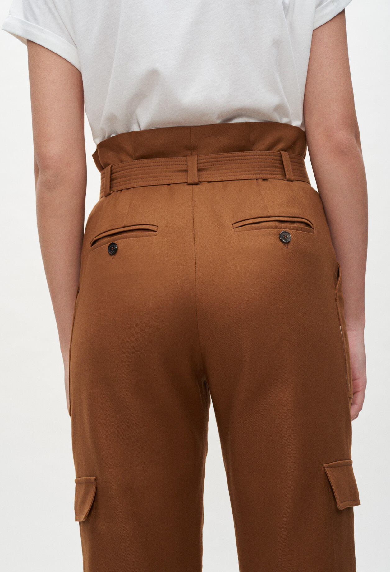 Hose mit geradem Schnitt und Taschen