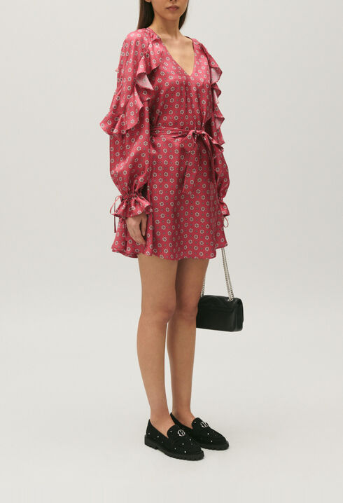 Kurzes Satin-Kleid mit Druckmotiv