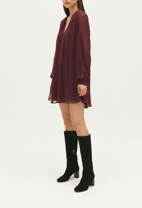 Kurzes, fließendes Kleid