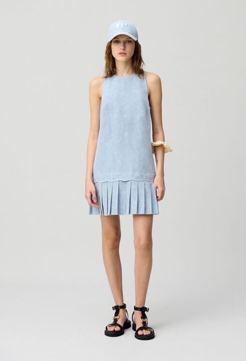 Ärmelloses kurzes Kleid