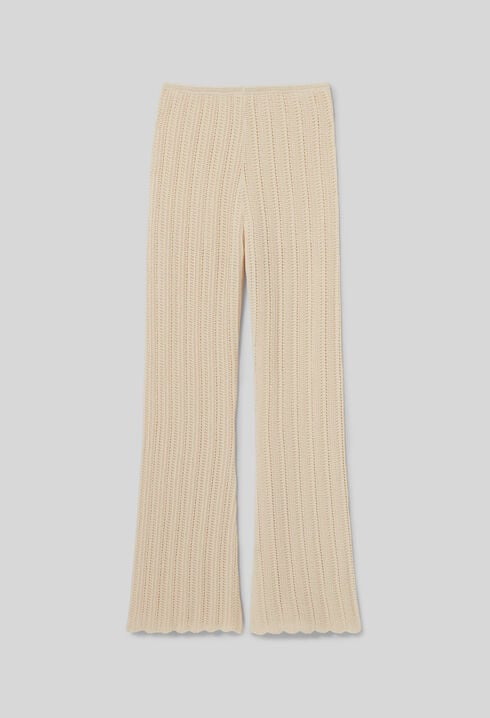 Crochet-Hose mit fließendem Schnitt