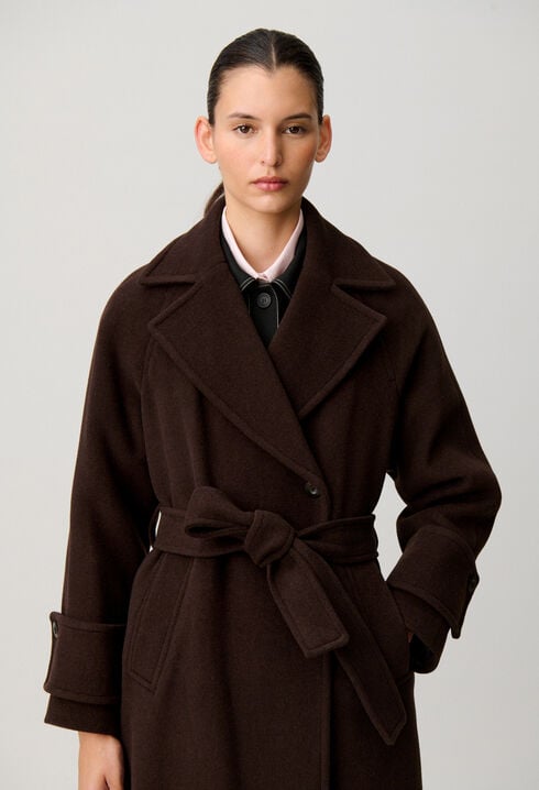 Langer Mantel mit G&uuml;rtel