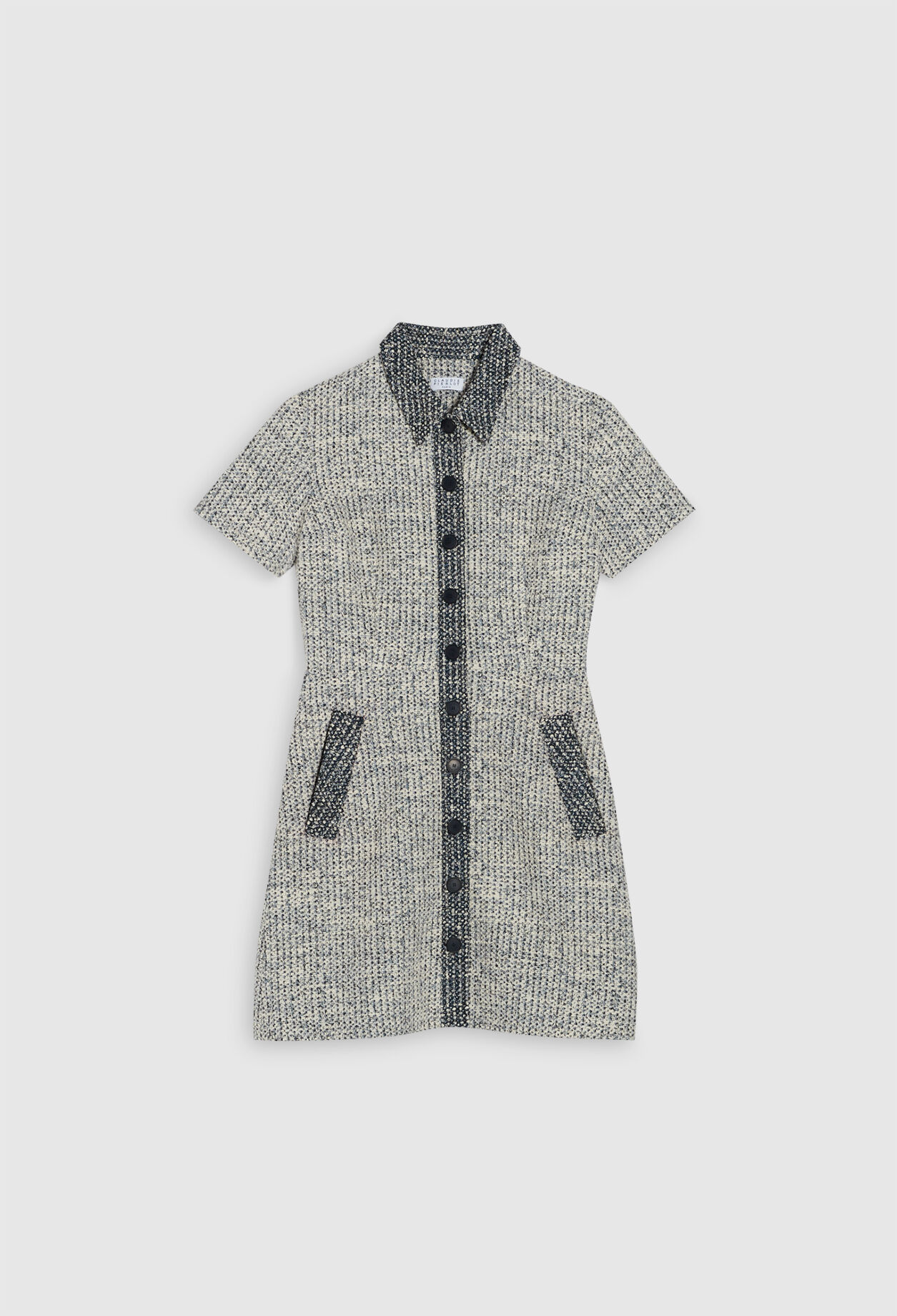 Enganliegendes Kleid