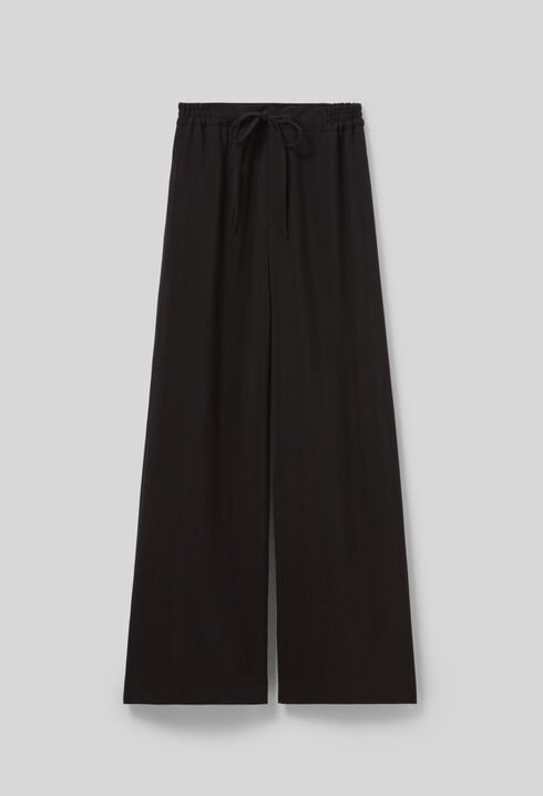 Elastische, fließende Hose