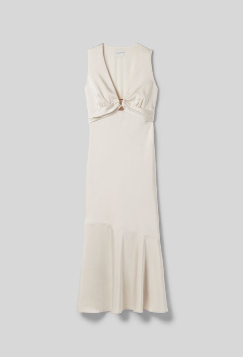 Fließendes Maxikleid