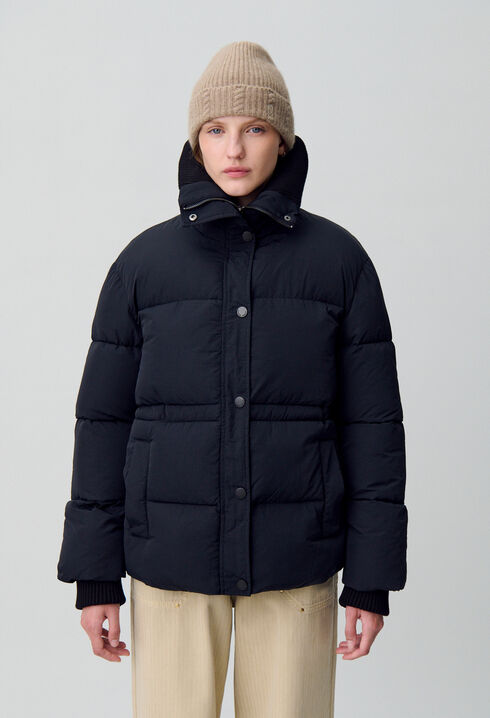 Kurze Daunenjacke