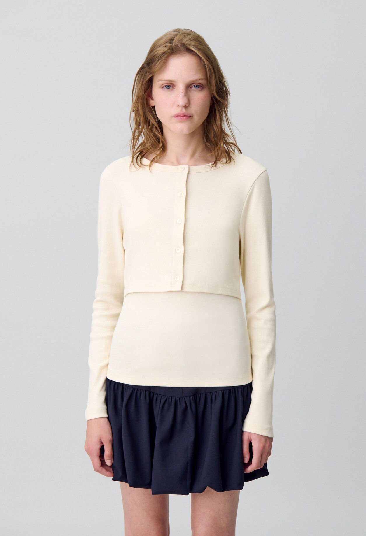 Set aus T-Shirt und Strickjacke