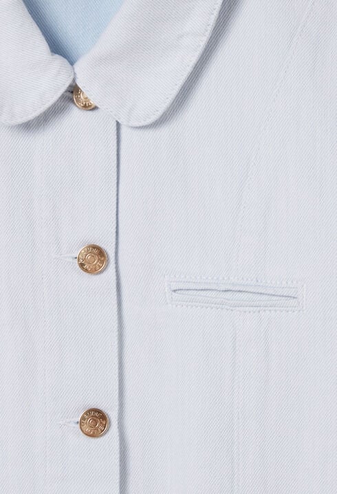 Kurzes Jeanskleid mit Falten