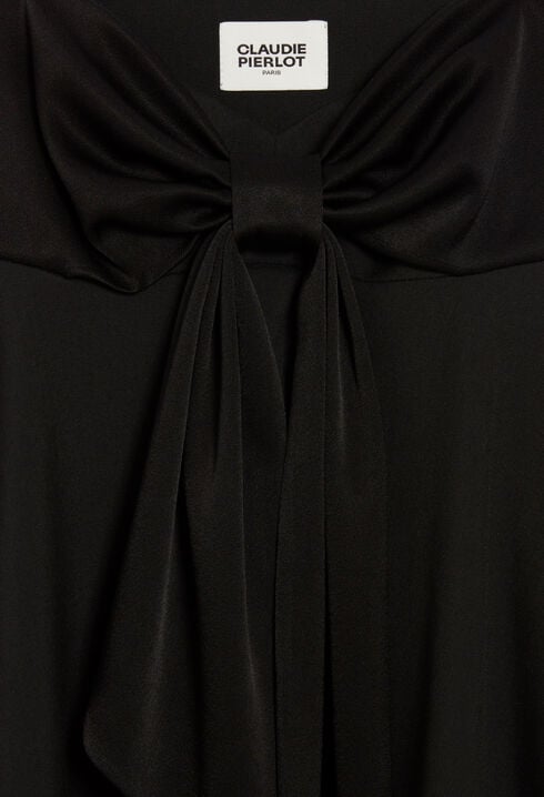 Kurzes schwarzes Kleid