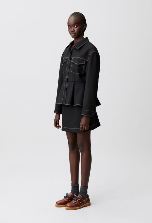 Taillierte Schößchenjacke