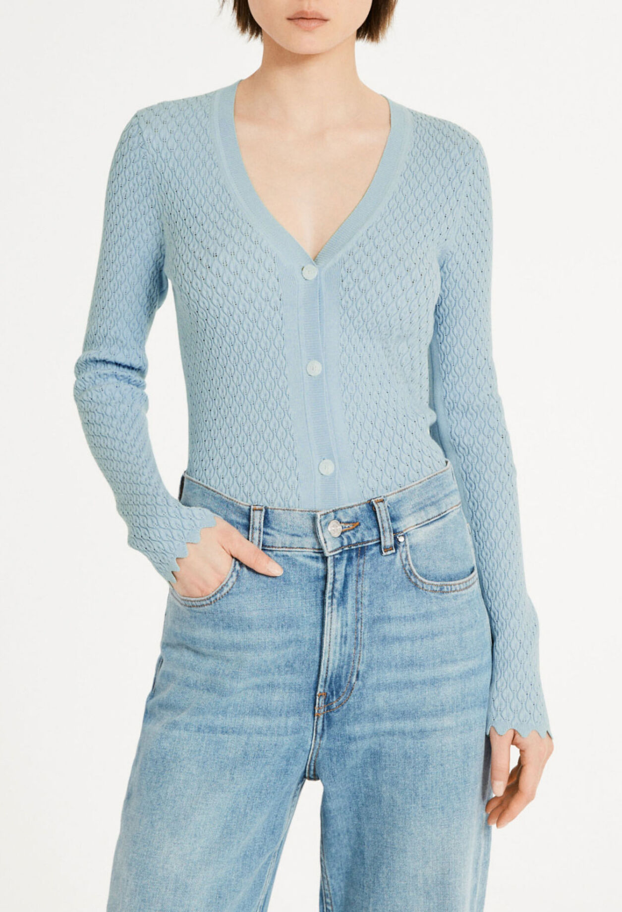 Feiner Strickjacke