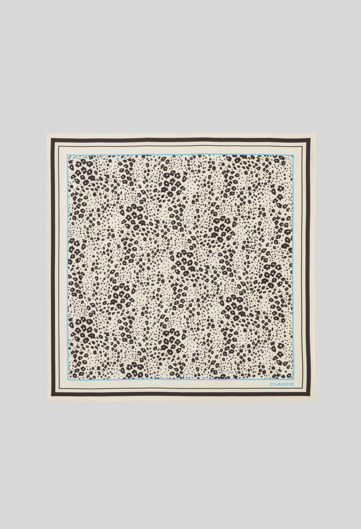 Seidenschal mit Leopardenmuster