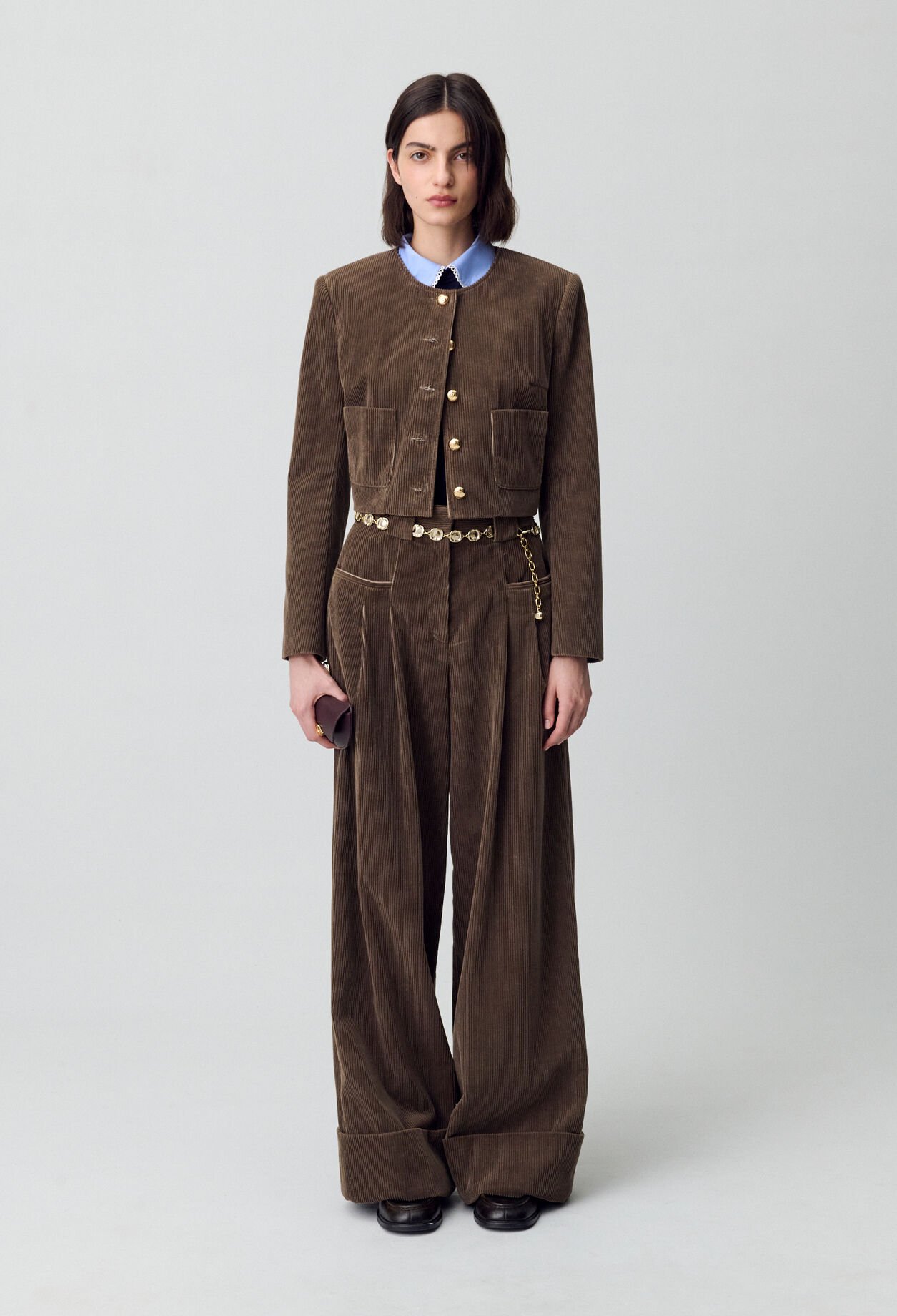 Weit geschnittene Cordhose