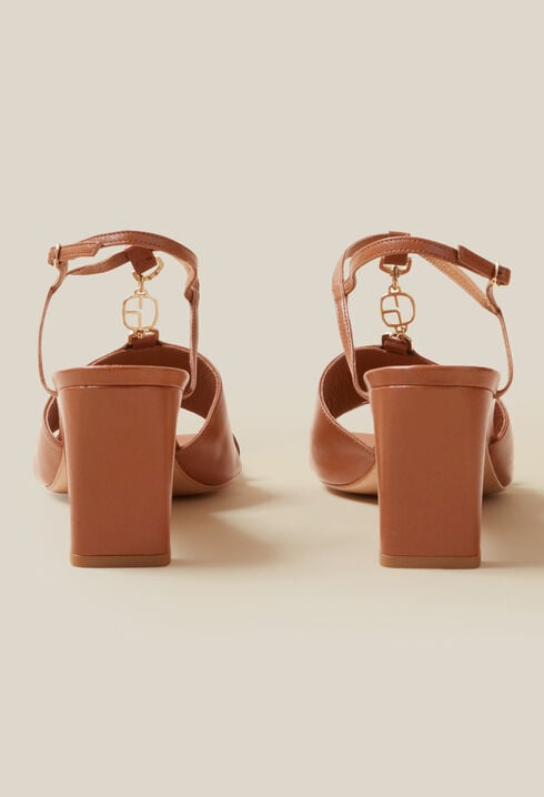 Sandalen mit CP-Schmuckabsatz