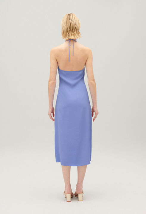Kurzes Kleid mit R&uuml;ckenausschnitt