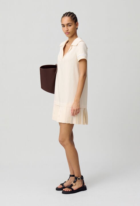 Kurzes Faltenkleid