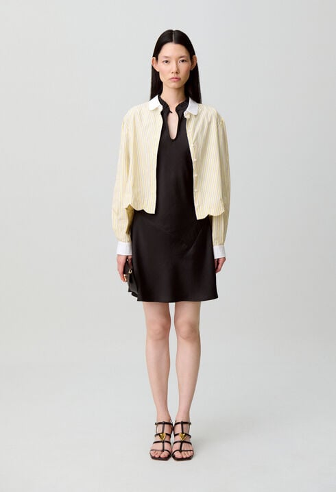 Kurzes Fließendes Kleid