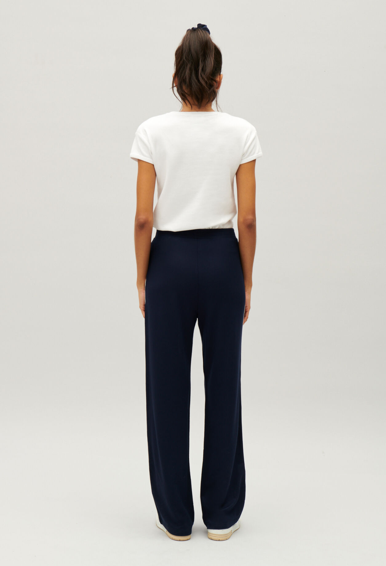 Sporthose Marineblau