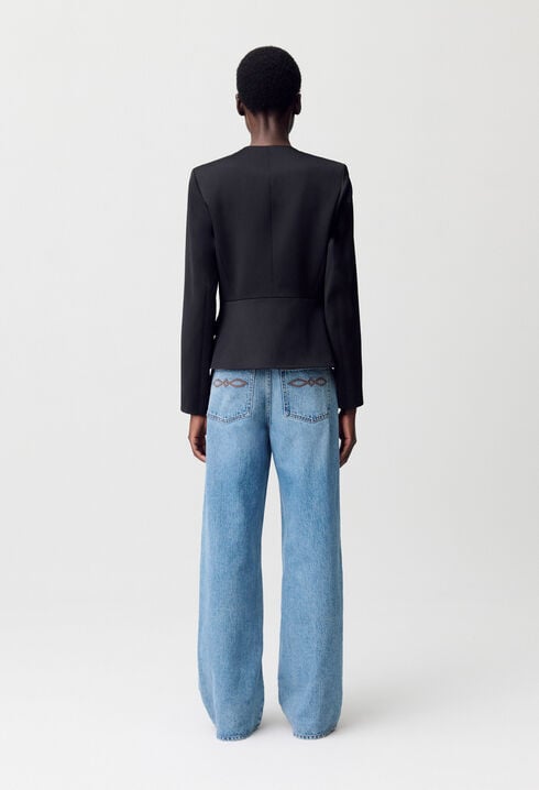 Taillierte, satinierte Jacke