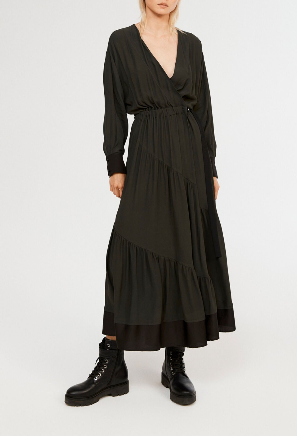 Langes Kleid