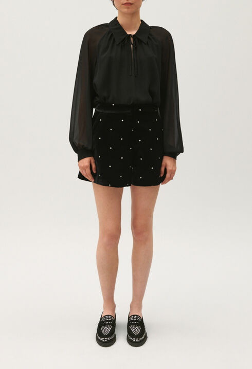 Schwarze Samtshort