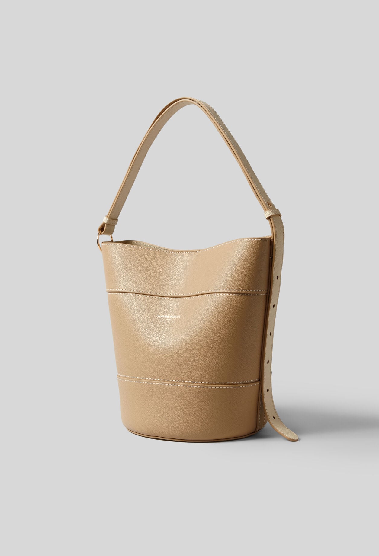 Beuteltasche aus Narbenleder