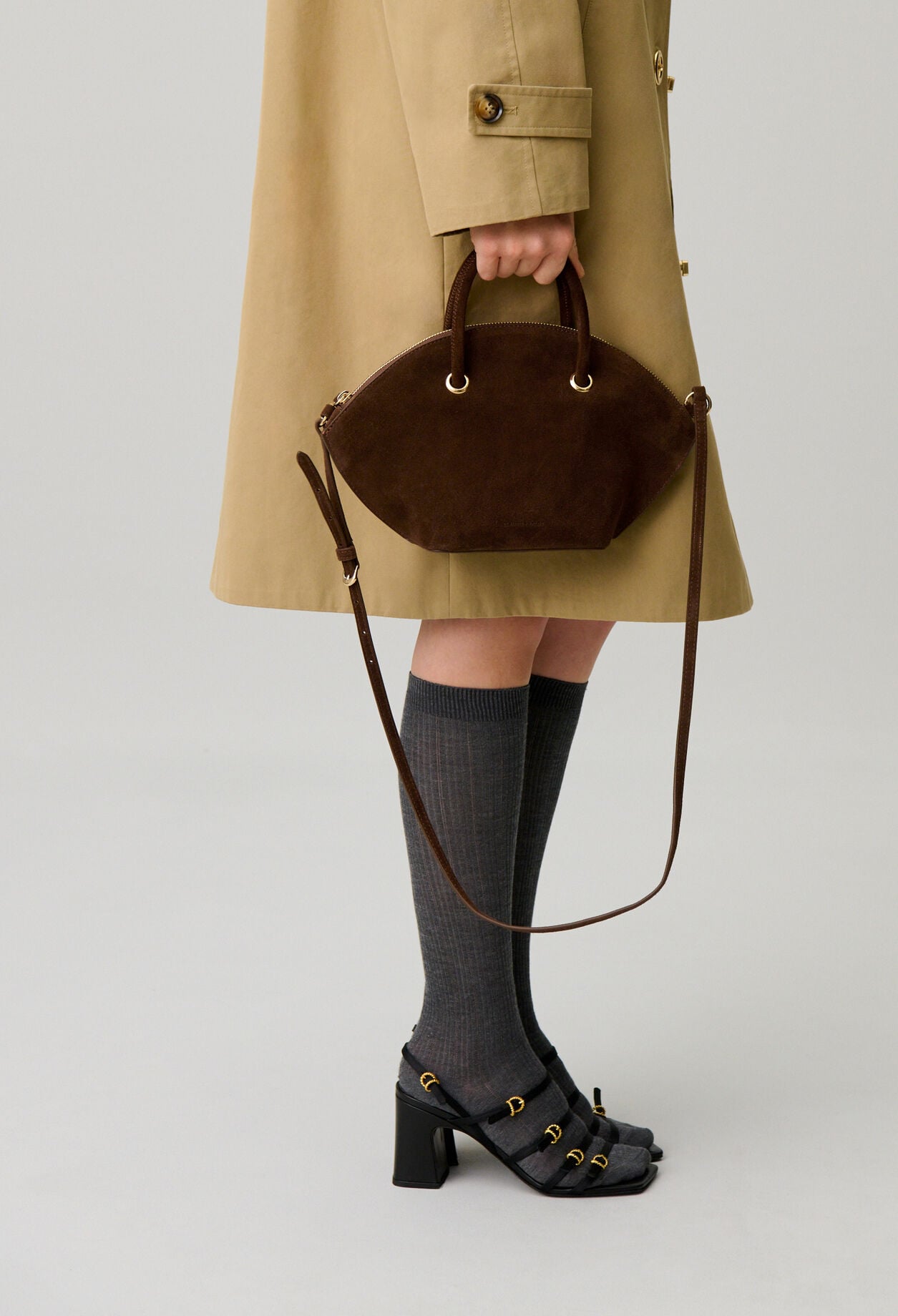 Weiche Velourslederhandtasche