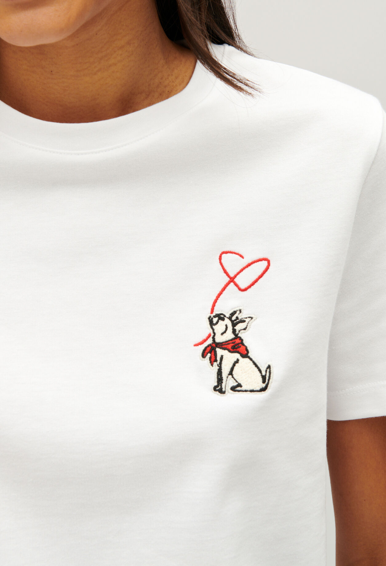 T-Shirt mit Jean Toto-Schriftzug Ecru