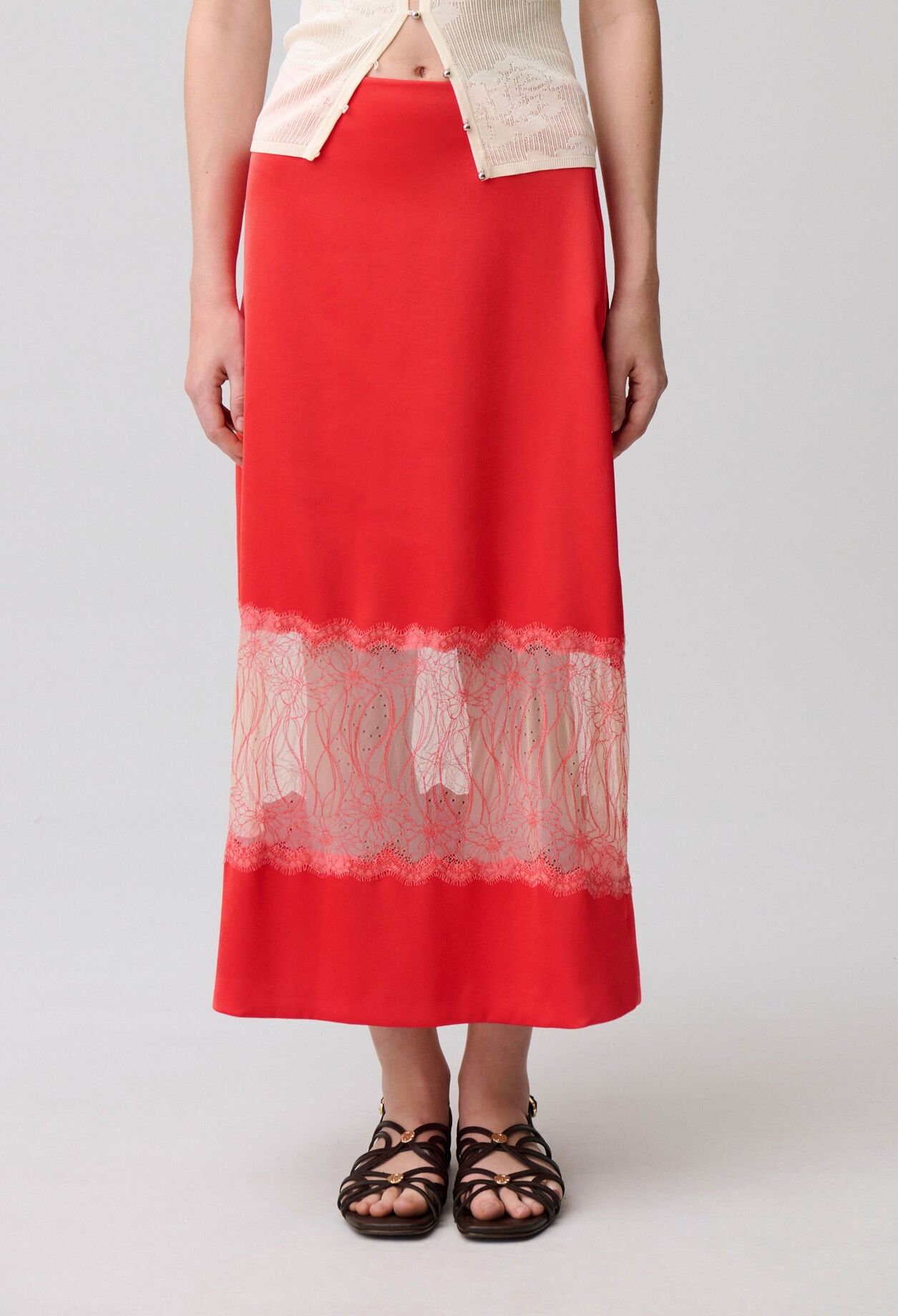 Satinrock mit Spitze