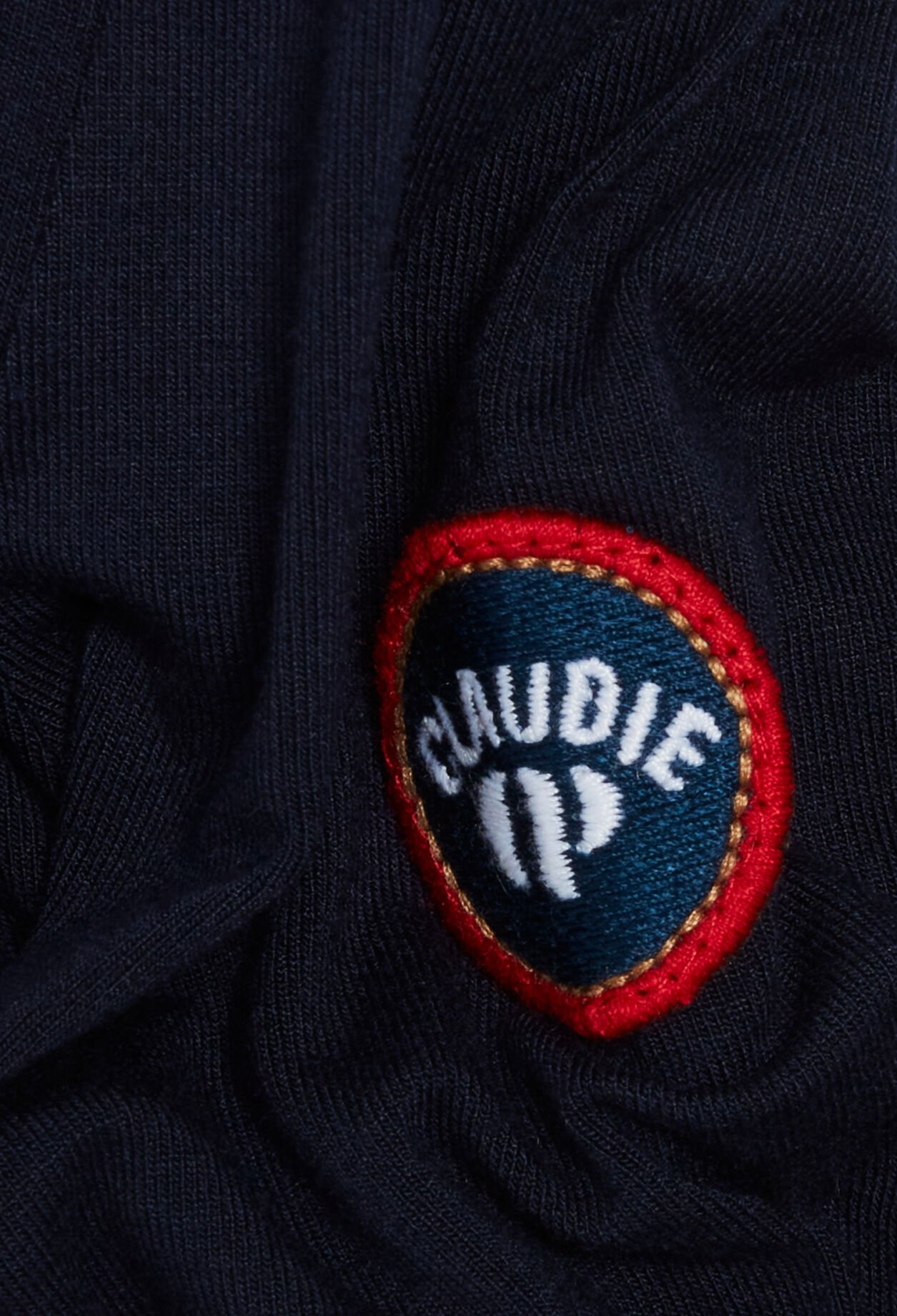 T-Shirt mit Stehkragen