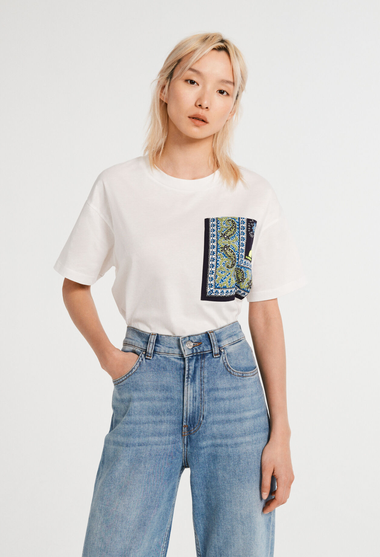 Weites T-Shirt