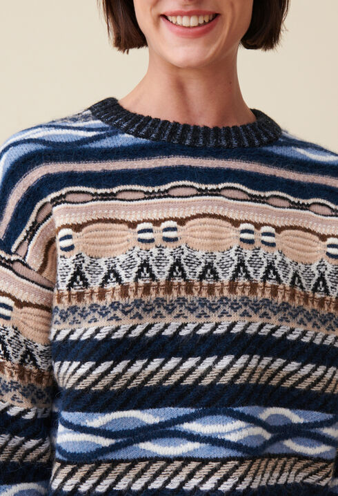 Kurzer Pullover mit Streifenmuster