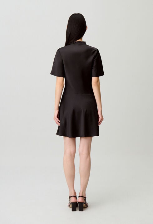 Kurzes Fließendes Kleid